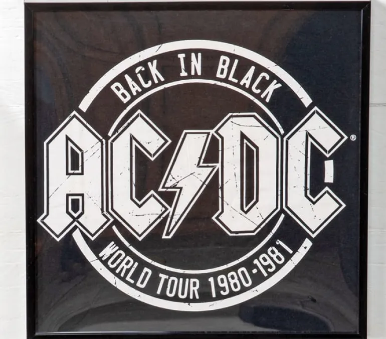 T-Shirt Frame Black 12.5 x 12.5