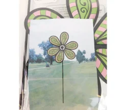 Wind Spinner – Flowers with Spinners – Green/Pink or Pink/Purple – Color Shipped is Randomly Picked