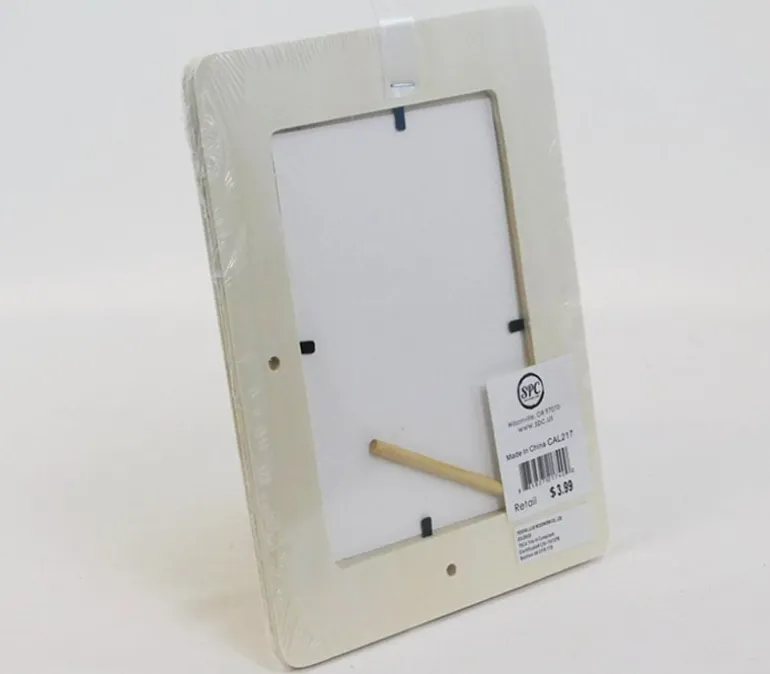 Wood Frame – 4-inch x 6-inch Picture Opening